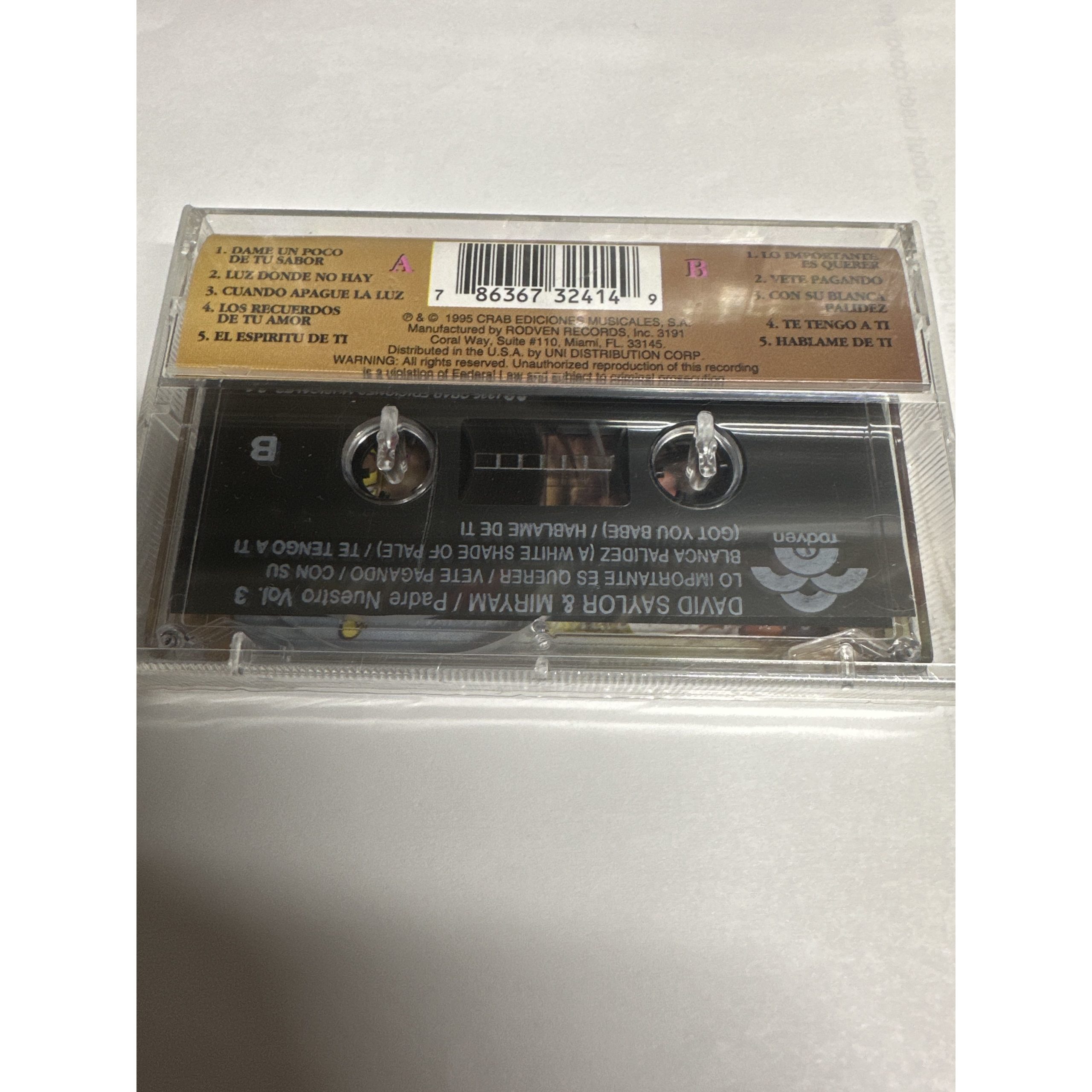 Luz Donde No Hay (Music Cassette) Nokomis