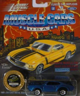 Johnny Lightning Muscle Cars 1/64 Die Cast Replica 1969 Olds 442 Blue