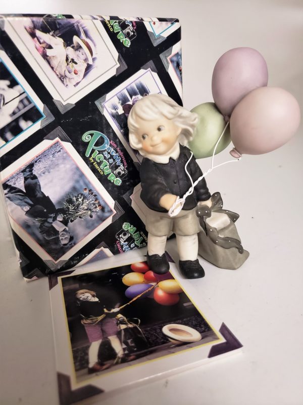 Kim Anderson's Pretty As A Picture Girl With Balloons Figurine 247014L