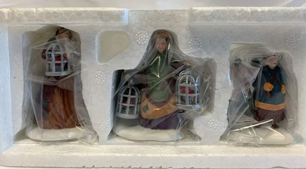 Dept 56 Heritage Village Accessory The Bird Seller Figurine Set 5803-3 - Image 4