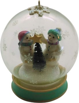 Hallmark Keepsake Ornament - Cool Friends 2002 (QX8706)