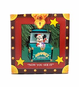 Minnies Holiday Treasure - Now You See It