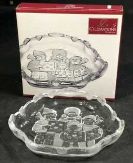 Mikasa Celebrations Carolers Collection Sweet Dish