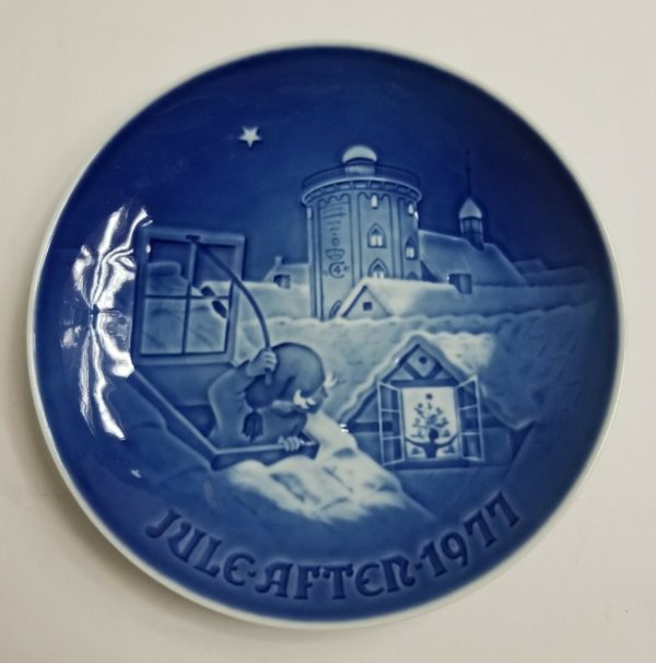 Bing & Grondahl 1977 Jule After Plate