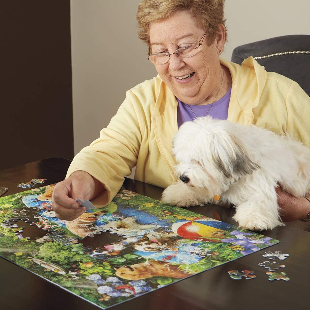 White Mountain Puzzles Friends in Summer - 1000 Piece Jigsaw Puzzle - Image 6