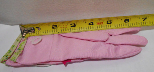 Pair of Youth Small Gardening Cotton Work Gloves Pink / Disney Princess - Image 5