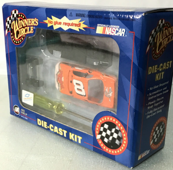 2002 Winner's Circle Die Cast Kit Dale Earnhardt Jr #8 Warner Bros Looney Tunes - Image 4