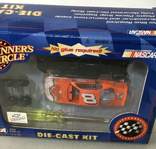 2002 Winner's Circle Die Cast Kit Dale Earnhardt Jr #8 Warner Bros Looney Tunes - Image 5