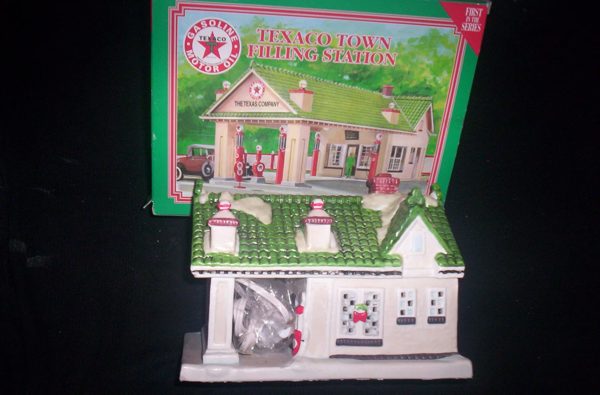 Texaco Town Filling Station 1st In Series 1930s Denver Style Lighted Porcelain Gas Station