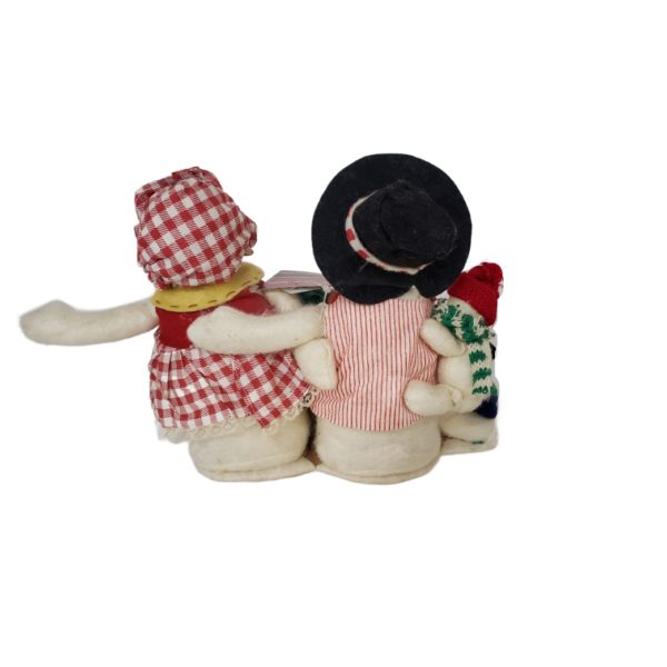 St. Nicholas Square Plush Snow Family of Five 10" x 9" - Image 4