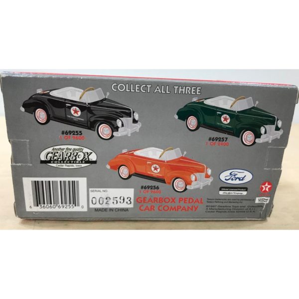 Gearbox Limited Edition Collectible - 1940 Ford Deluxe Coupe Pedal Car 1/64 - Image 6