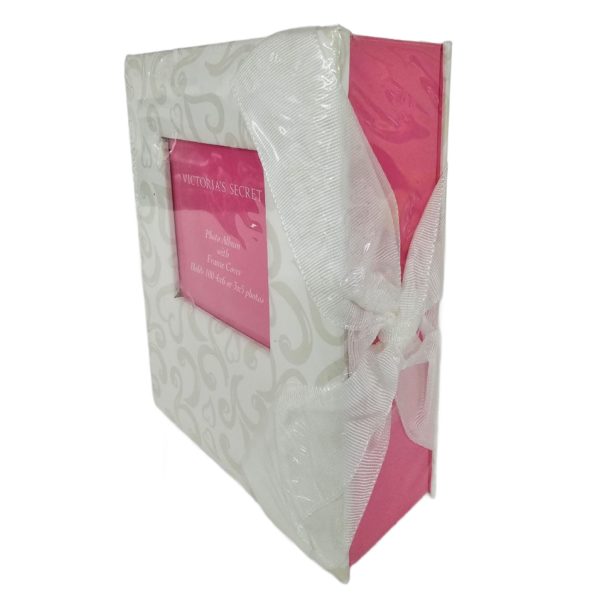 Victoria's Secret White & Pink Mini Photo Album Holds 100 Photos 4x6 or 3x5 - Image 4